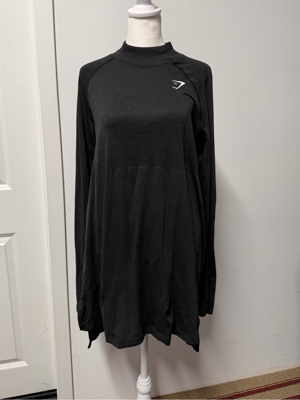 Gymshark Black Long Sleeve Mock Neck Workout Top Size L